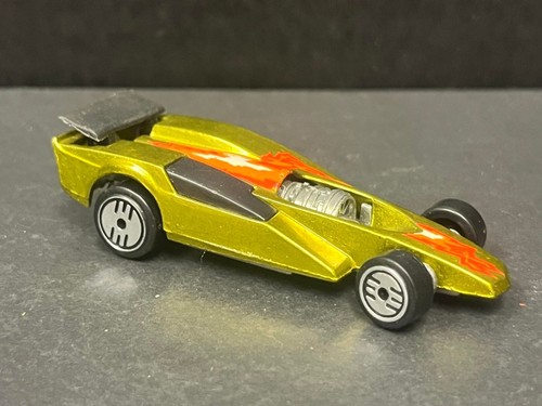 Auto hot wheels - auto, x5