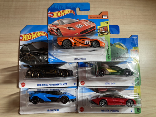 Pacchetto hot wheels - hot,