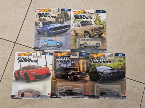 Hot wheels premium - wheels, and