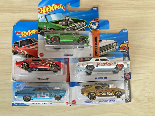 Pacchetto hot wheels nuovo 5 - wheels,